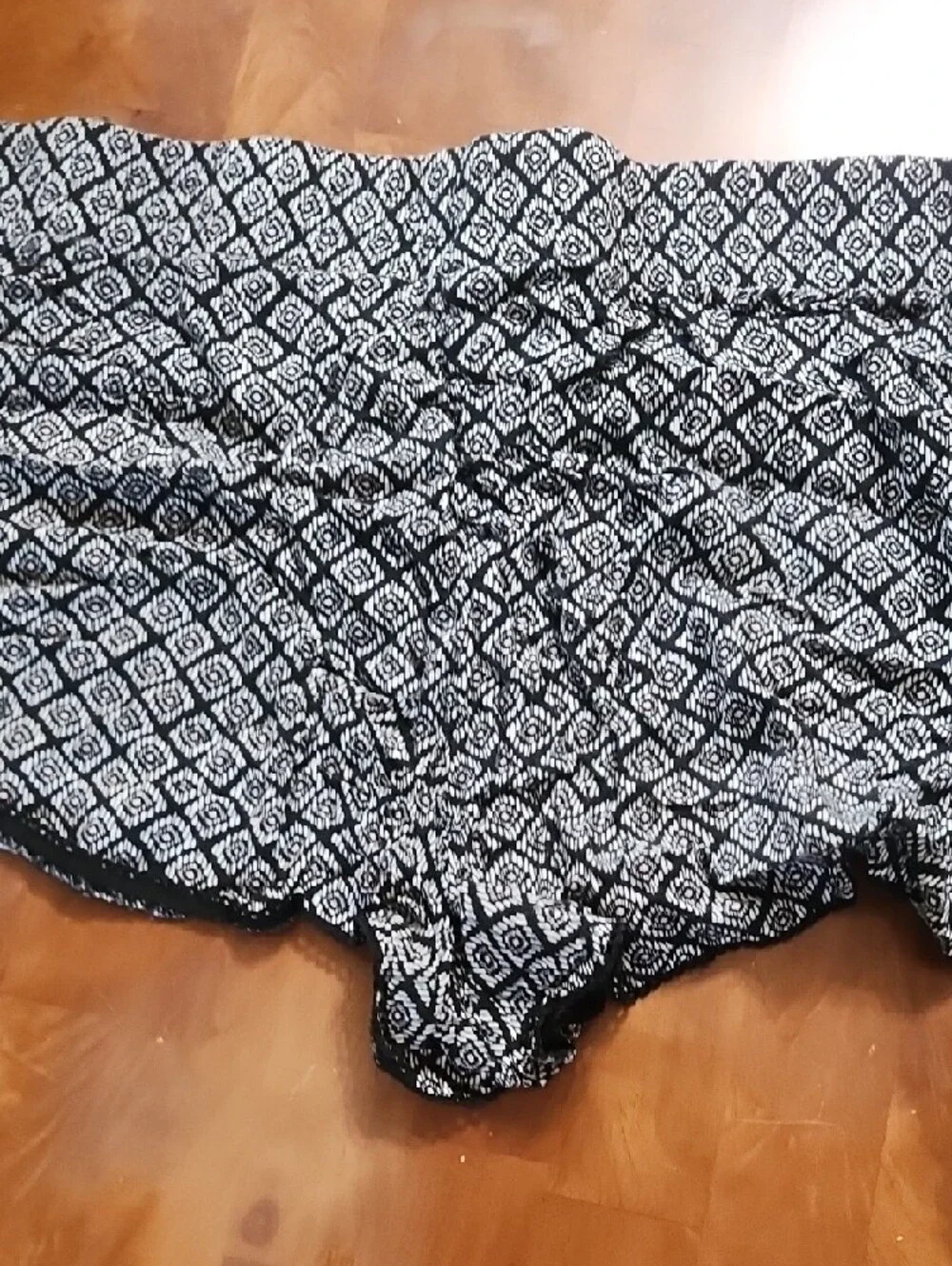 Secret Treasures Black and White‎ Diamond Print Sleep Shorts